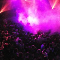 crowd at music event - concert stock pictures, royalty-free photos & images