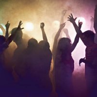crowd of people at concert waving arms in the air - concert stock pictures, royalty-free photos & images