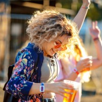 dancing at outdoor festival - concert stock pictures, royalty-free photos & images