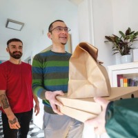 delivering take aways - junk food stock pictures, royalty-free photos & images