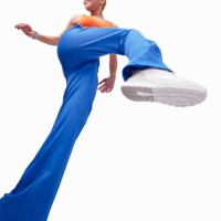 dynamic fitness - fashion stock-fotos und bilder