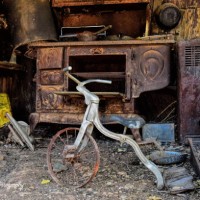 early days of child labor? - junk food stock-fotos und bilder