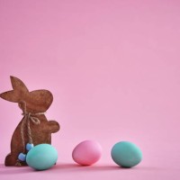 easter egg decoration on vibrant background - home decoration stock pictures, royalty-free photos & images