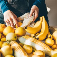 eco friendly shopping mesh bag with fruit. - food stock pictures, royalty-free photos & images