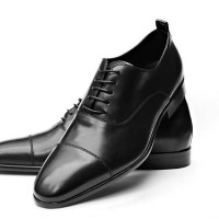 elegant black leather shoes - fashion stock pictures, royalty-free photos & images