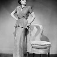 elegant woman posing in studio (b&w), portrait - fashion stock pictures, royalty-free photos & images