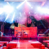 empty stage in pub - concert stock pictures, royalty-free photos & images