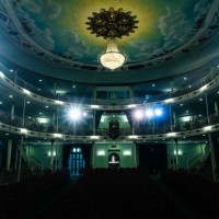 empty theater - home decoration stock pictures, royalty-free photos & images