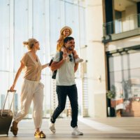 excited family going on vacation together - travel stock pictures, royalty-free photos & images