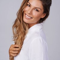 extra beautiful when she smiles - fashion stock pictures, royalty-free photos & images