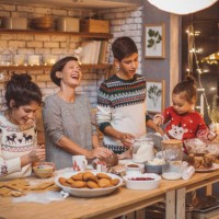 favoriete familietraditie - food stockfoto's en -beelden