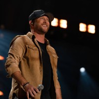 Fest, the music event of summer, led by Dierks Bentley and Elle King, celebrates its grand return, bringing the top music acts together on one stage...