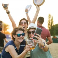 festival fun - concert stock pictures, royalty-free photos & images