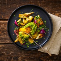 filled avocado, egg, scalloped, toast, herbs, red onions, artichokes, cress - junk food stock pictures, royalty-free photos & images