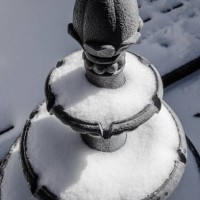 fountain in snow - garden decoration stock pictures, royalty-free photos & images