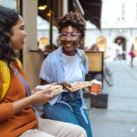 friendship, pizza, and city vibes - junk food stock pictures, royalty-free photos & images