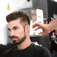 friseur-sprüh-haar - hairstyle stock-fotos und bilder