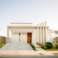 front facade of a contemporary home on a late afternoon - garden decoration stock pictures, royalty-free photos & images