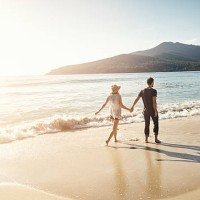 gönnen sie sich ein strand-urlaub - travel stock-fotos und bilder
