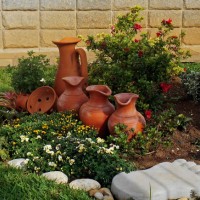 garden 1* - garden decoration stock-fotos und bilder