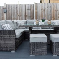 garden exteriors - garden decoration stockfoto's en -beelden