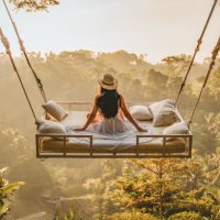 genieten van het spectaculaire uitzicht - travel stockfoto's en -beelden