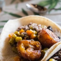 green bean hash, gallo pinto, fried plantains tortilla - food stock pictures, royalty-free photos & images