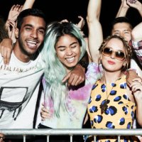 group of friends having fun - concert stock pictures, royalty-free photos & images