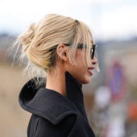 Guest wears black sunglasses, outside Ferragamo, during the Milan Fashion week Women's Fall/Winter 2025-2026 on March 1, 2025 in Milan, Italy.