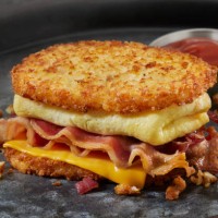 hash brown breakfast sandwich - junk food stock pictures, royalty-free photos & images