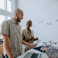 haute couture workshop - fashion photos et images de collection