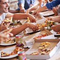 having a great time with good food and amazing friends - junk food stock pictures, royalty-free photos & images