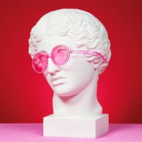 head sculpture with pink eyeglasses - fashion stock pictures, royalty-free photos & images