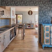 holiday studio-apartment - home decoration stock pictures, royalty-free photos & images