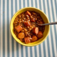 homemade beans and hot dogs - junk food stock pictures, royalty-free photos & images