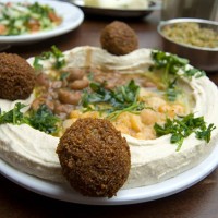hummus - food stockfoto's en -beelden