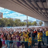 Hundreds of fans queue to enter the concert in the vicinity of the Santiago Bernabeu Stadium, before the second concert of Taylor Swift, on 30 May,...