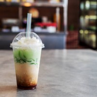 ice cendol in a plastic cup - junk food stock pictures, royalty-free photos & images