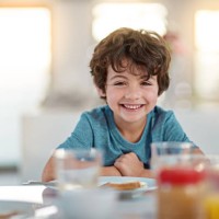 ik hou me sommige ontbijt - food stockfoto's en -beelden