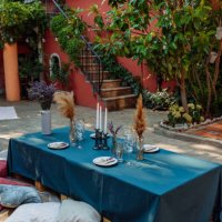 it's time to dine and celebrate this beautiful union - garden decoration stock pictures, royalty-free photos & images