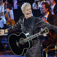 Italian singer Claudio Baglioni held a charity concert, in Paul VI Hall, to mark the bicentenary of the Gendarmerie Corps, the distinguished corps...