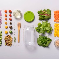 jar salad knolling style - food stock-fotos und bilder