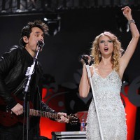John Mayer and Taylor Swift perform onstage during Z100's Jingle Ball 2009 at Madison Square Garden on December 11, 2009 in New York City.