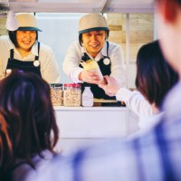 kitchen car food truck on the street in tokyo japan - junk food stock pictures, royalty-free photos & images