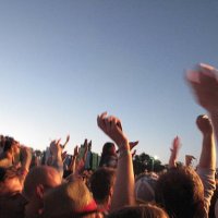 large crowd with arms in air at music festival - concert stock pictures, royalty-free photos & images