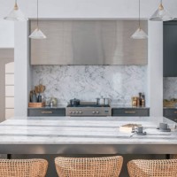 large modern gray kitchen with rectangular white and gray marble breakfast kitchen island with rattan stools - food stock pictures, royalty-free photos & images