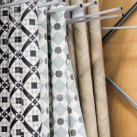linoleum rolls - home decoration stock-fotos und bilder