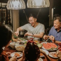 local thai-chinese family having party dinner-stock photo - food stock pictures, royalty-free photos & images