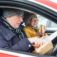 lunch in the car - junk food stock pictures, royalty-free photos & images