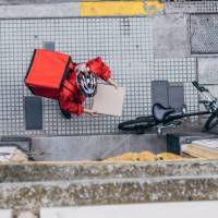man delivering pizza in city - food stock pictures, royalty-free photos & images